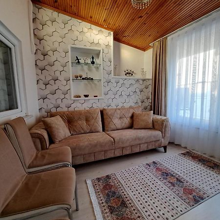 Golden Life Gl Apartment Istanbul Bagian luar foto