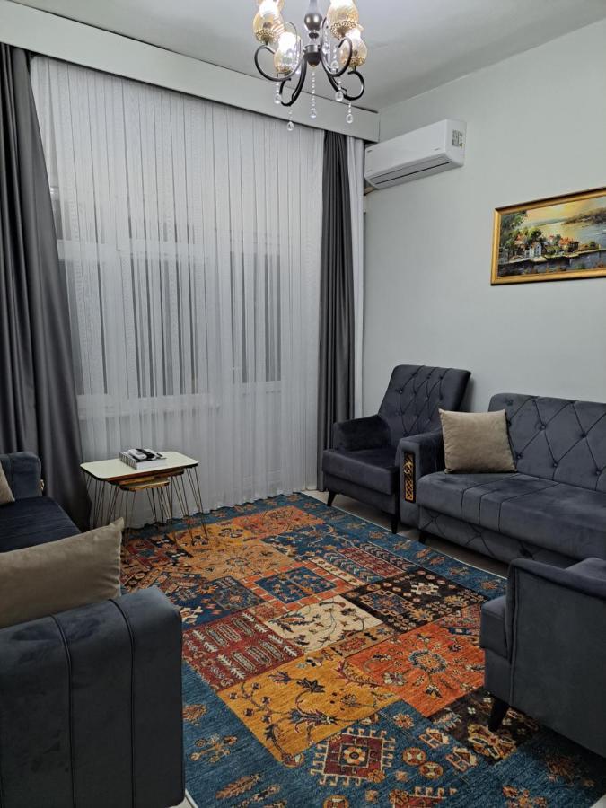 Golden Life Gl Apartment Istanbul Bagian luar foto